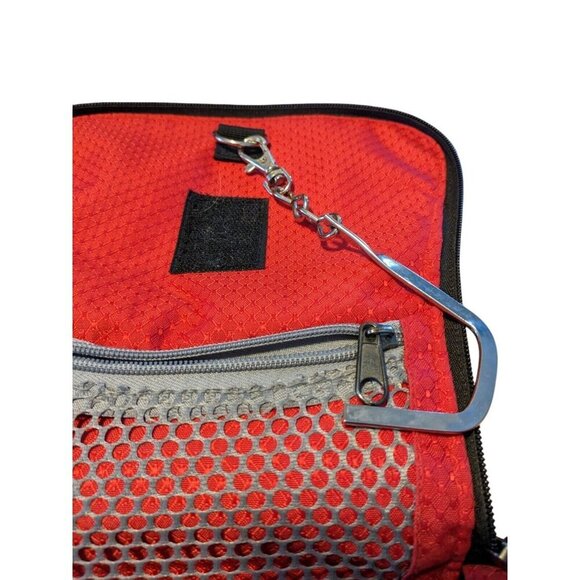 Heys Hanging Toiletry Bag Red Travel Luggage Multi Zip 8 Compartments No Mirror - Picture 4 of 6
